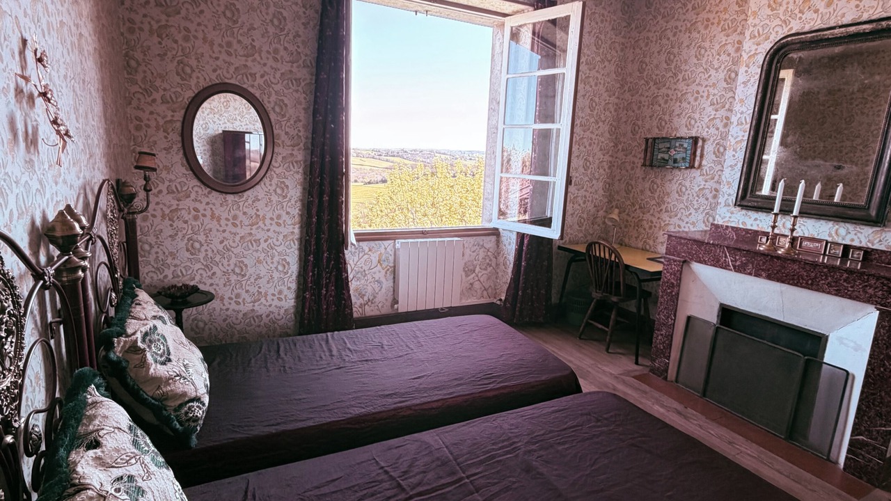 Photo of Bedroom in Montredon-Labessonnie