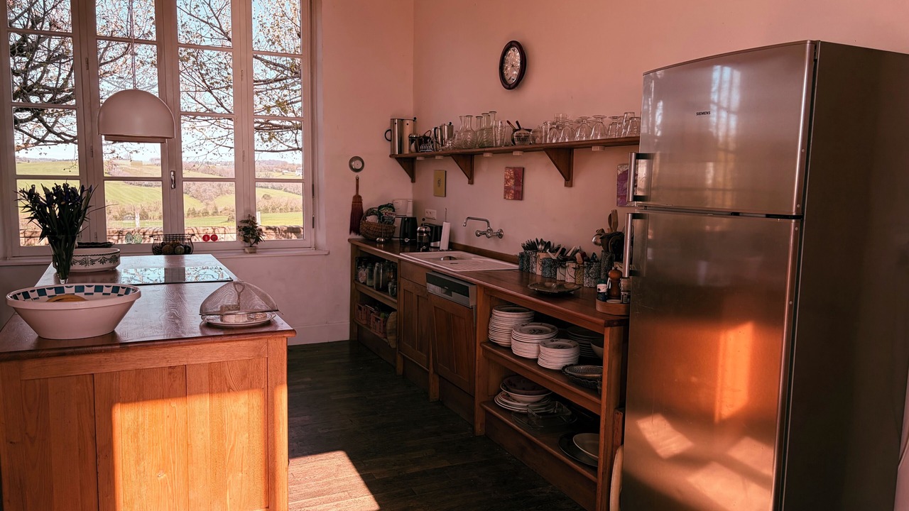 Photo of Kitchen in Montredon-Labessonnie