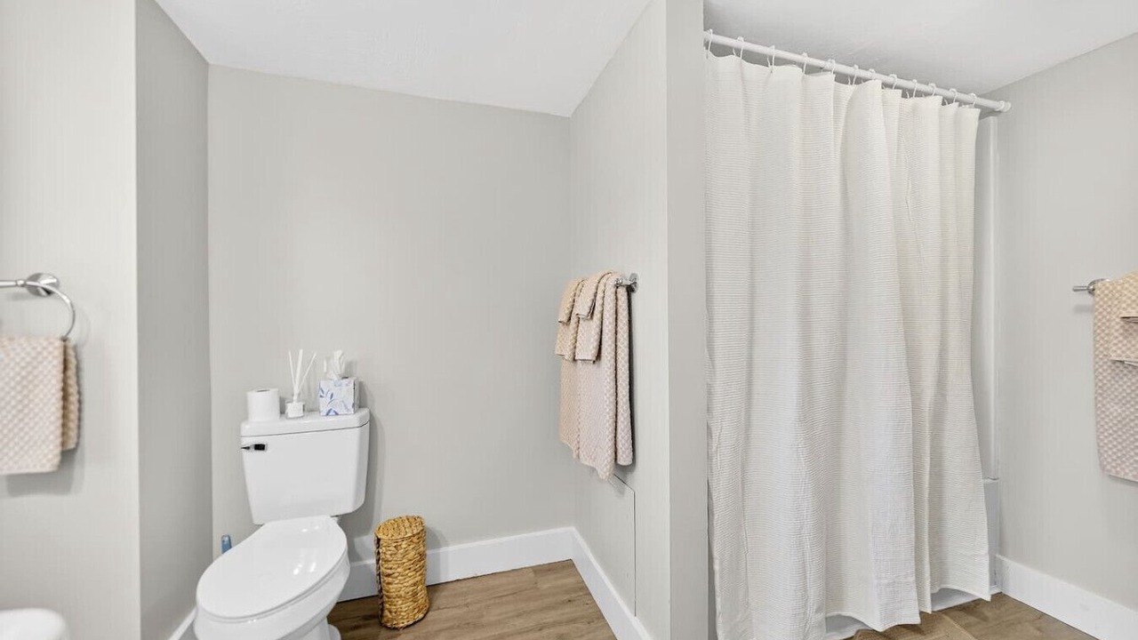 Photo of Bathroom in Alverton