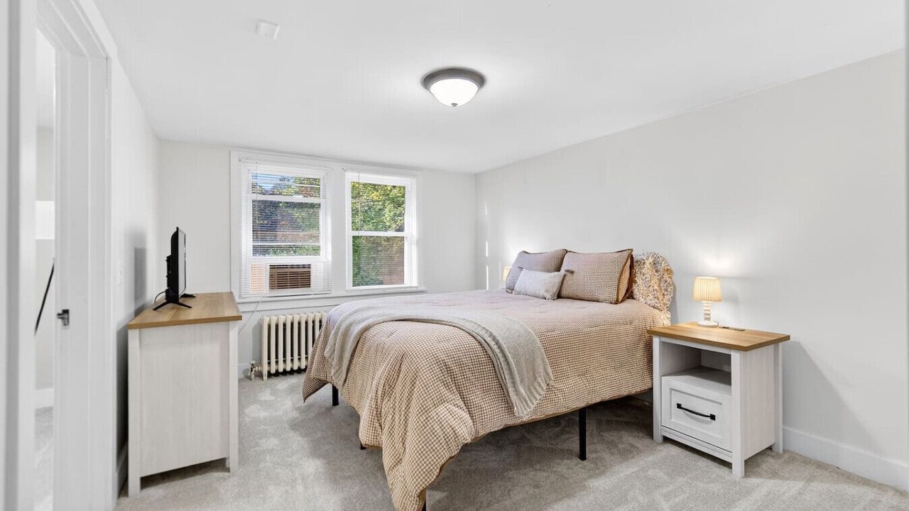Photo of Bedroom in Alverton