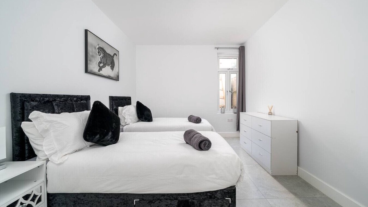 Photo of Bedroom in Edgware