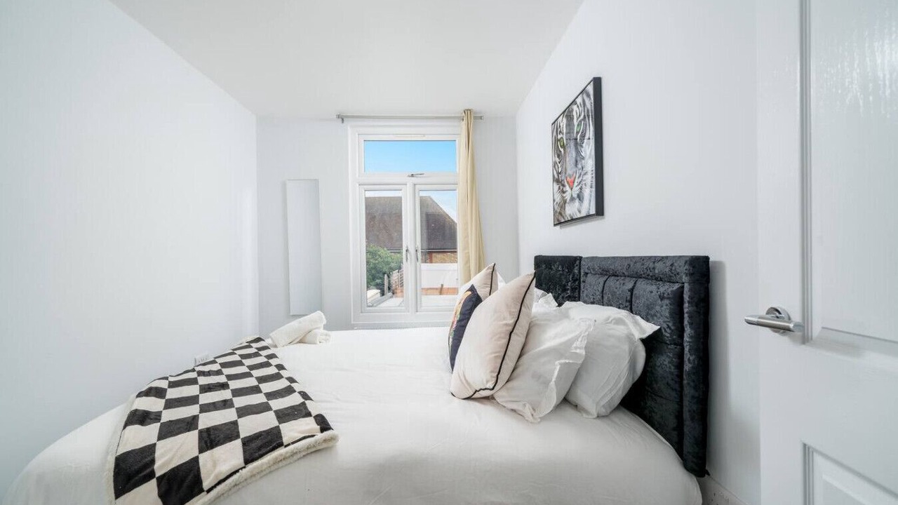 Photo of Bedroom in Edgware