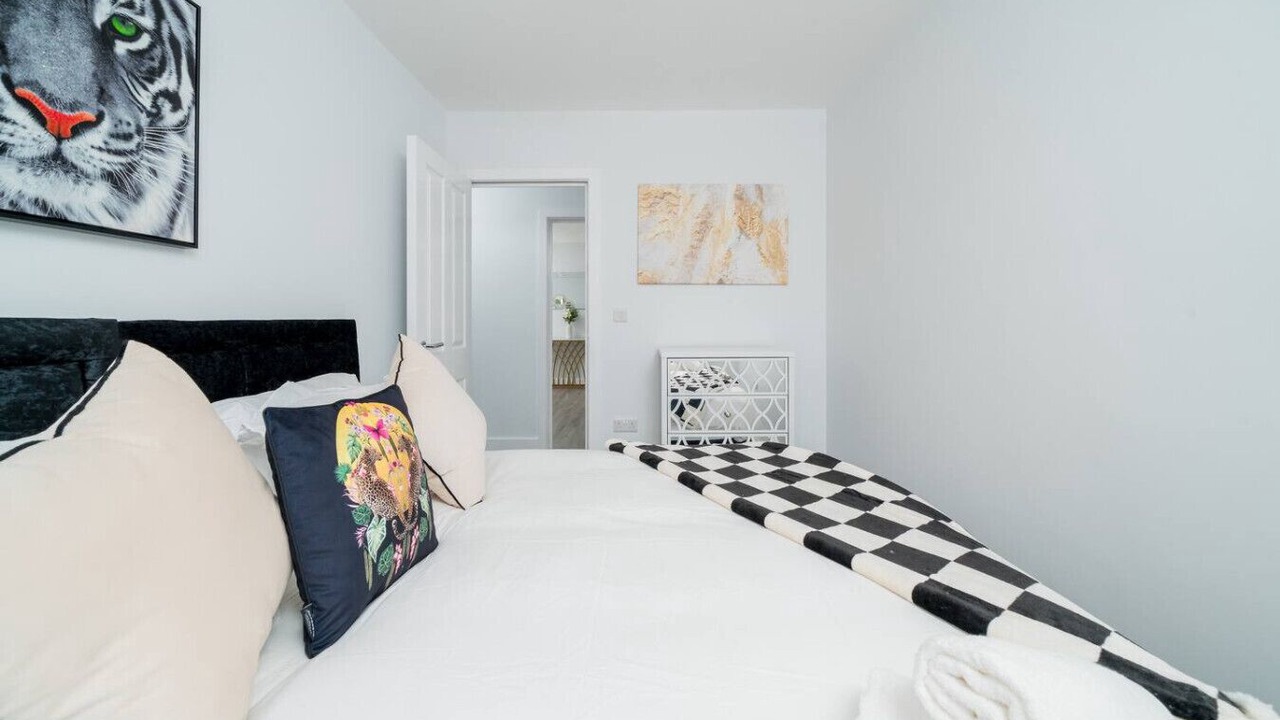 Photo of Bedroom in Edgware