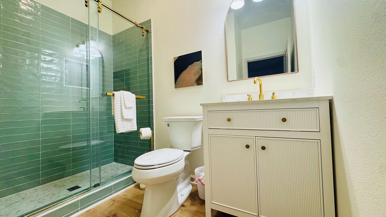 Photo of Bathroom in Mountain Pine