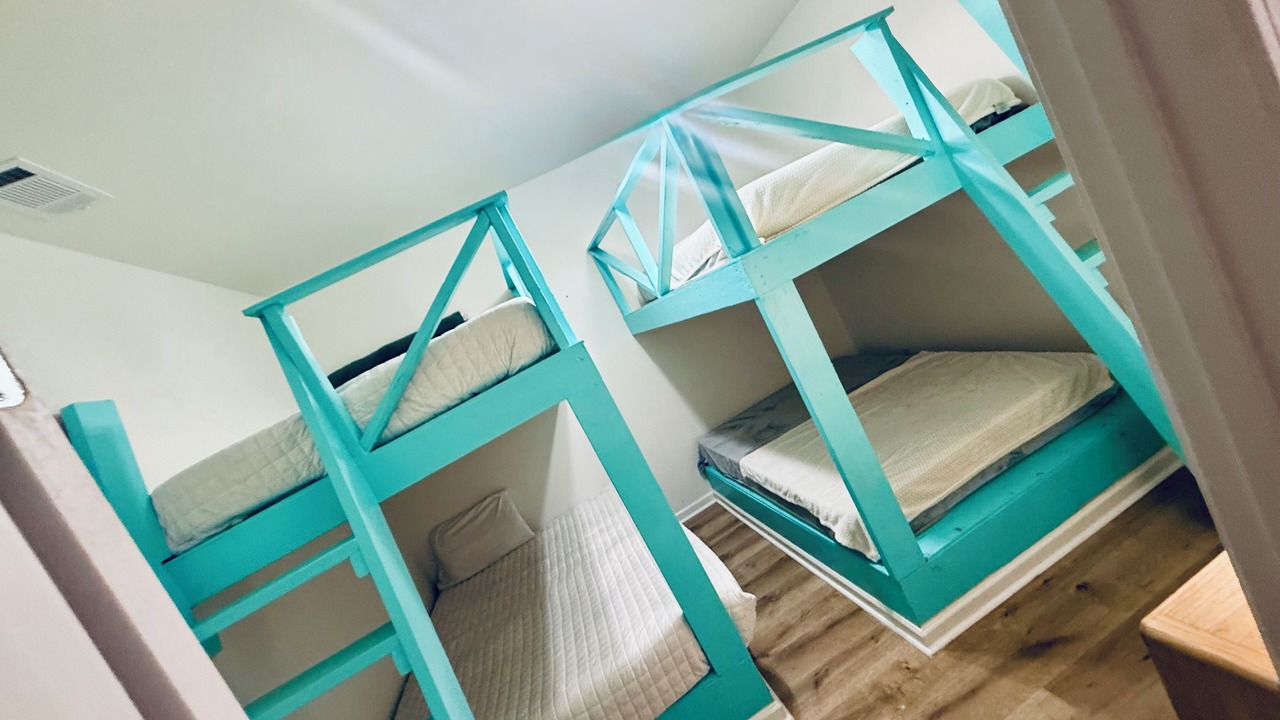 Photo of Bedroom in Mountain Pine