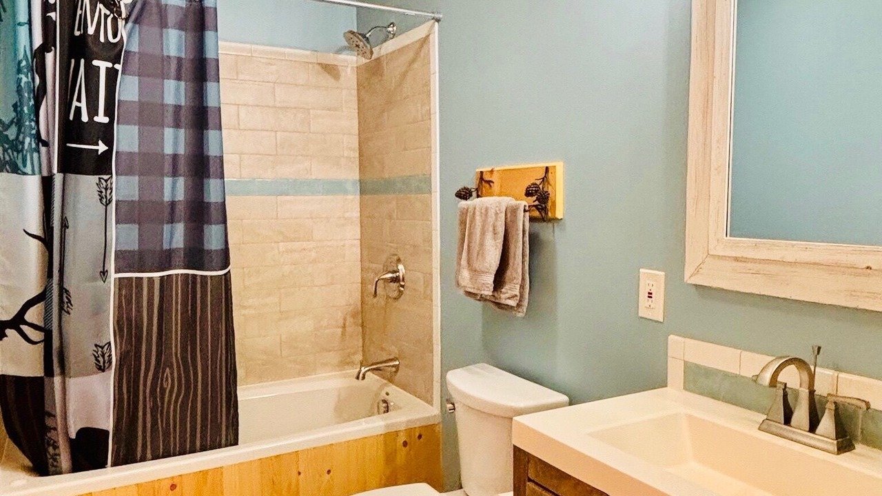 Photo of Bathroom in Speculator