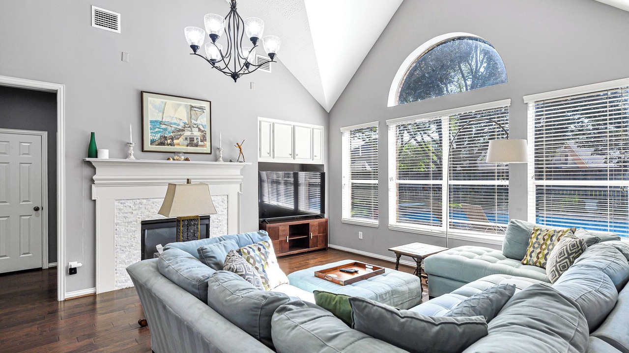 Photo of Livingroom in Cinco Ranch