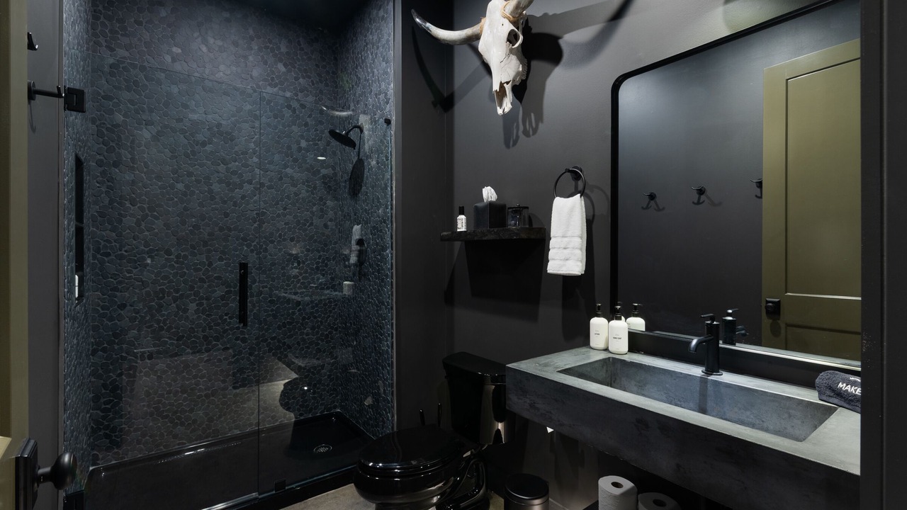 Photo of Bathroom in Clifton Heights