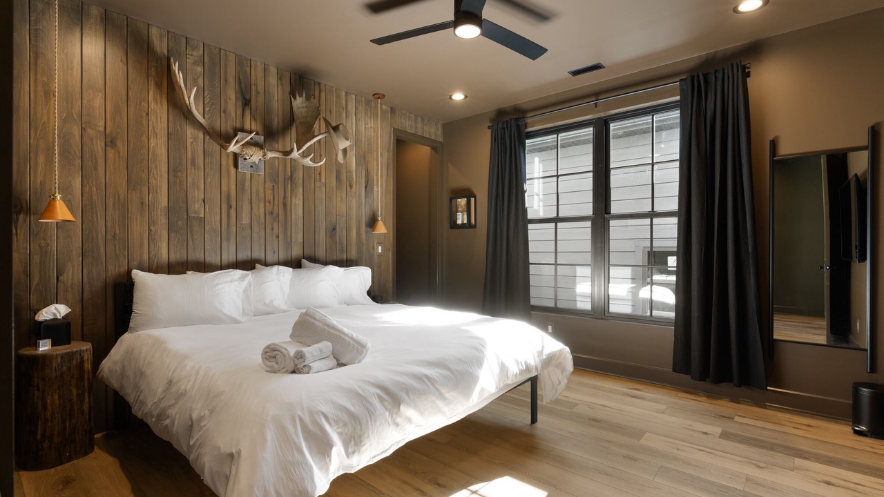 Photo of Bedroom in Clifton Heights