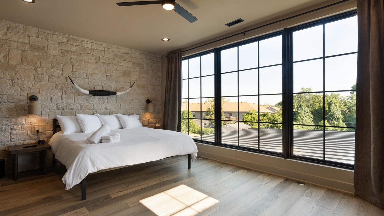 Photo of Bedroom in Clifton Heights