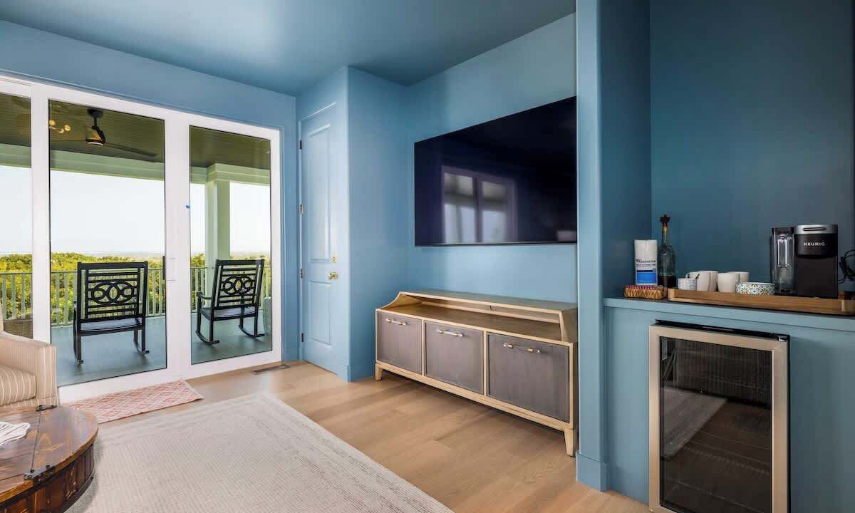 Photo of Bedroom in Saint Helena Island