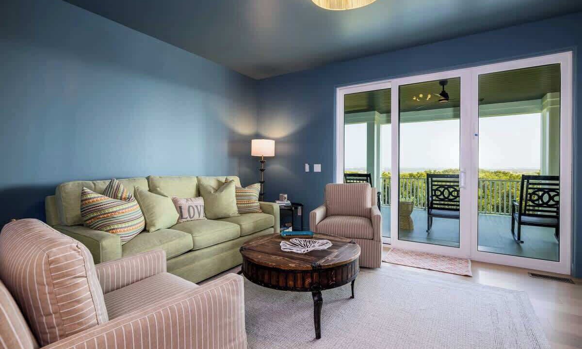 Photo of Bedroom in Saint Helena Island