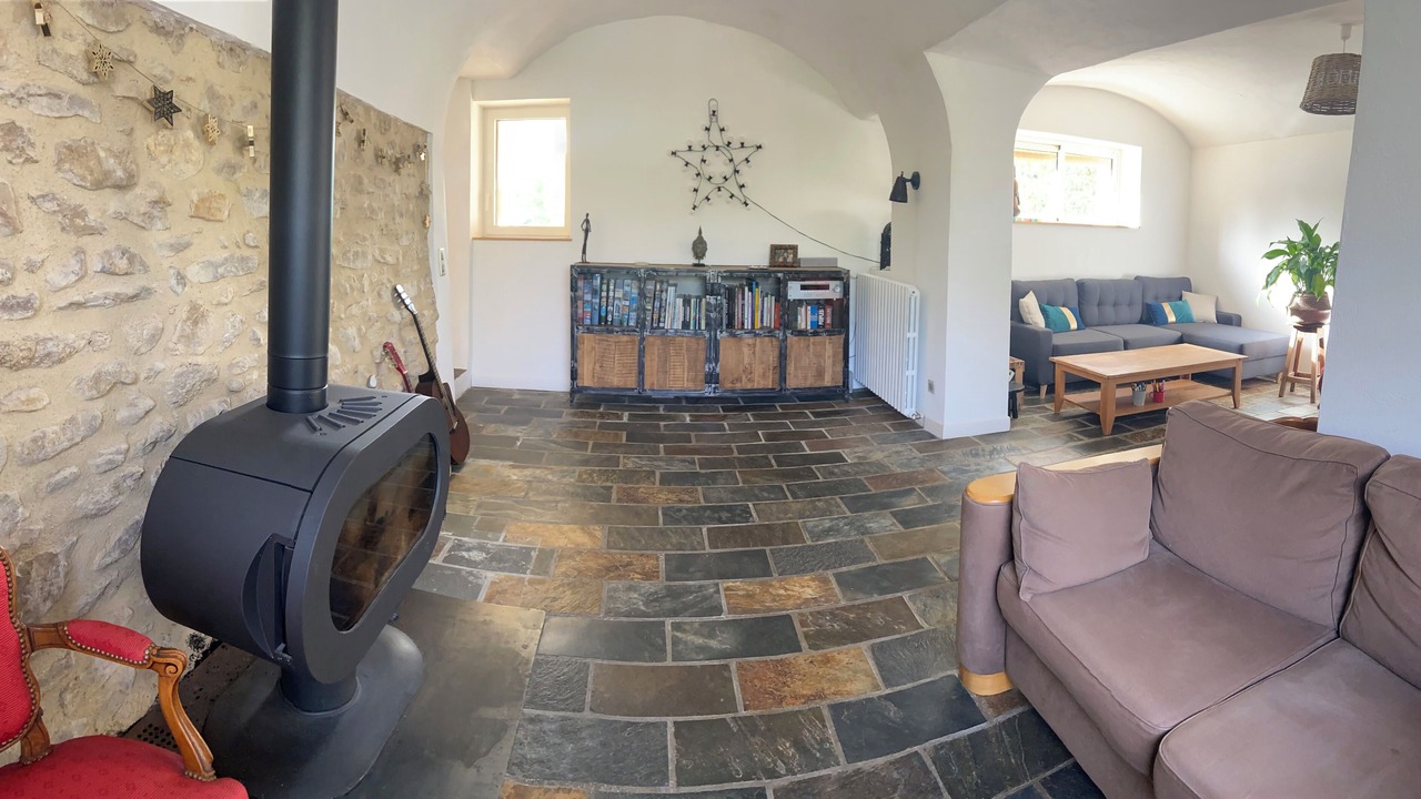 Photo of Livingroom in Saint-Privat-des-Vieux