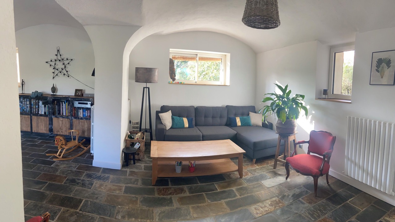 Photo of Livingroom in Saint-Privat-des-Vieux