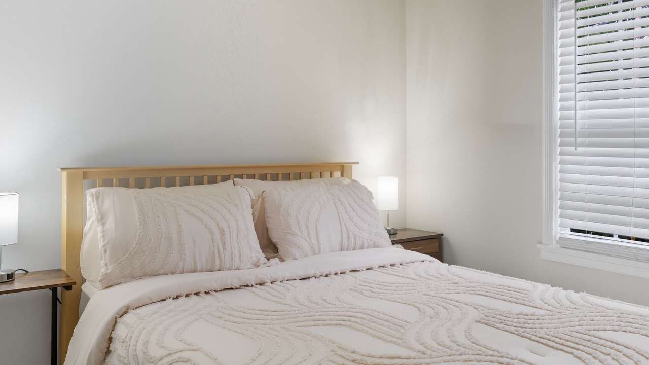 Photo of Bedroom in Loring Heights
