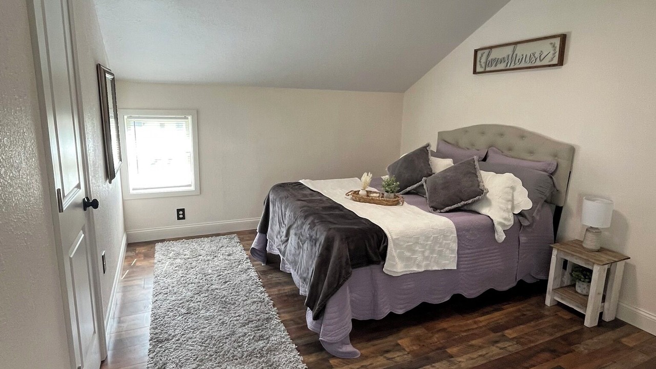 Photo of Bedroom in Lee's Summit