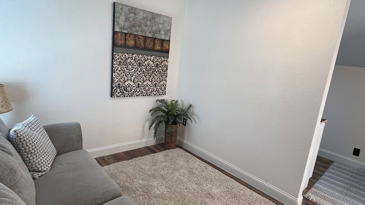 Photo of Livingroom in Lee's Summit