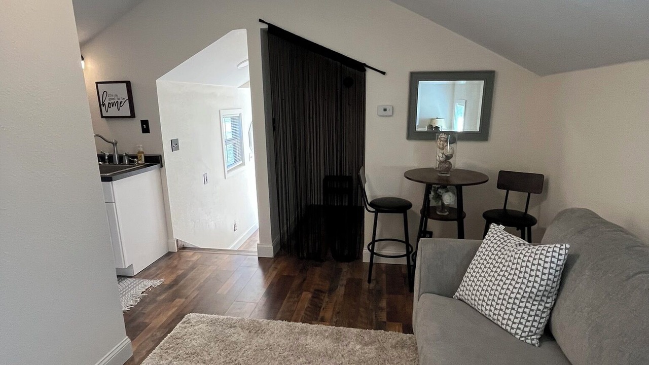 Photo of Livingroom in Lee's Summit