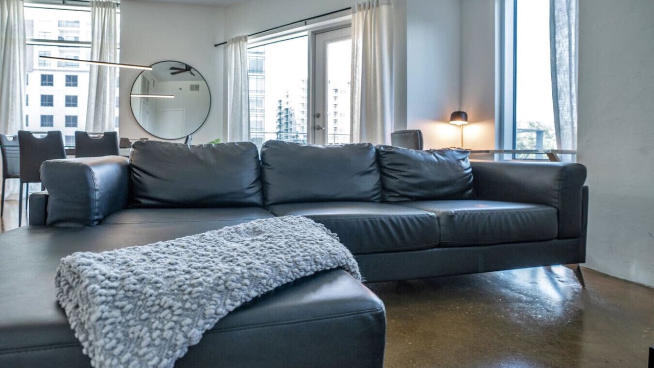 Photo of Livingroom in South Eola