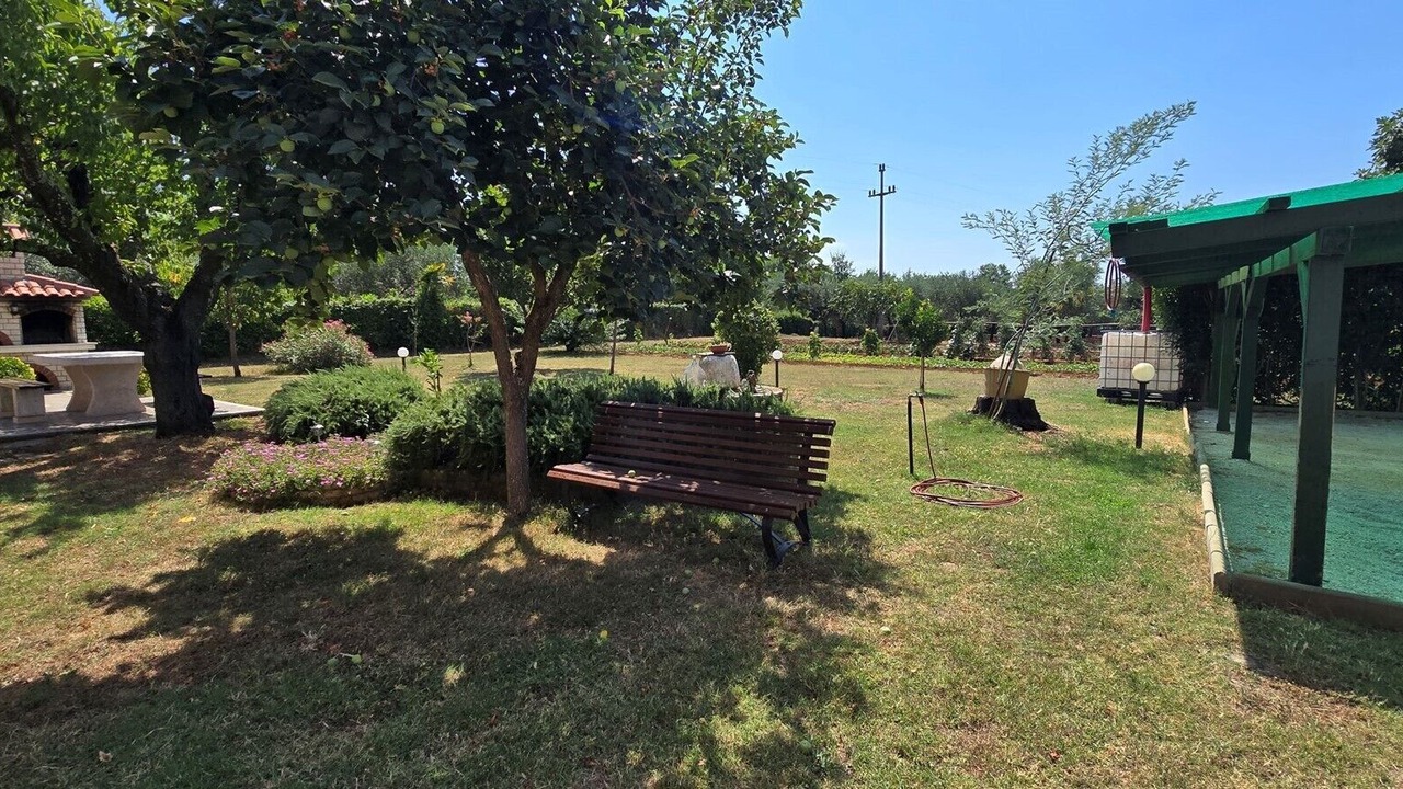 Photo of Outdoor in Buici