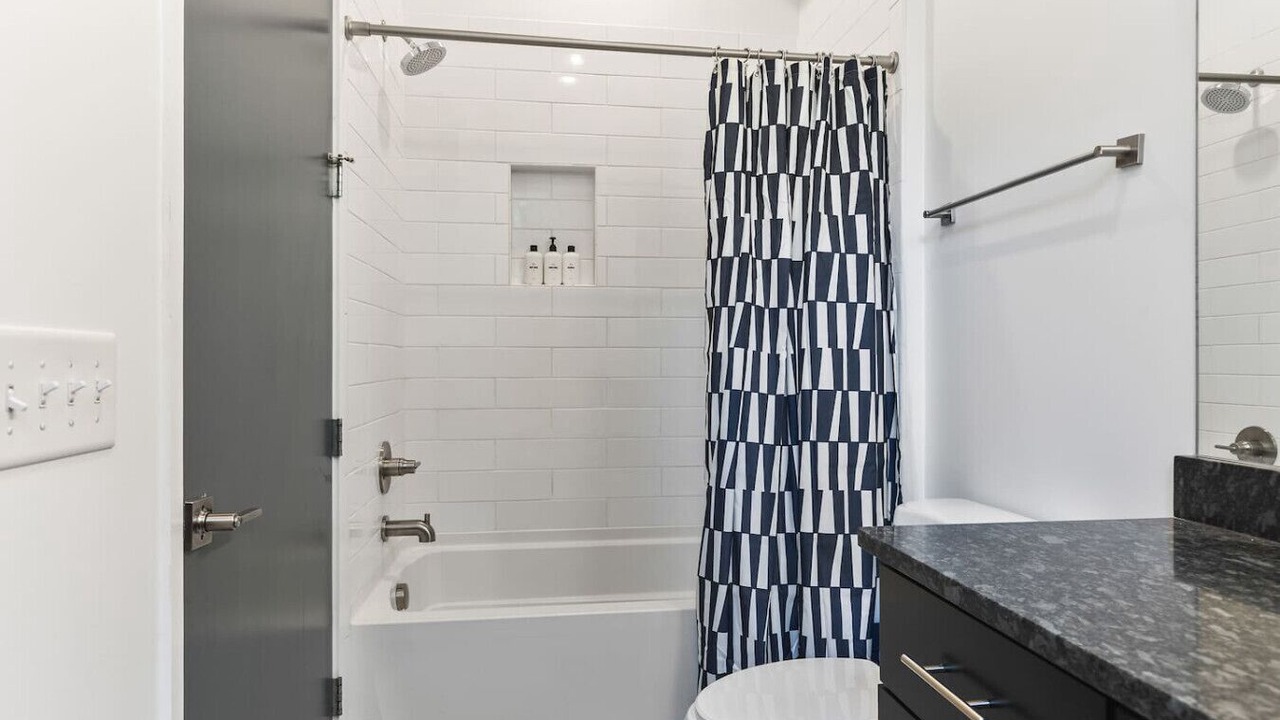 Photo of Bathroom in Hillsboro Village