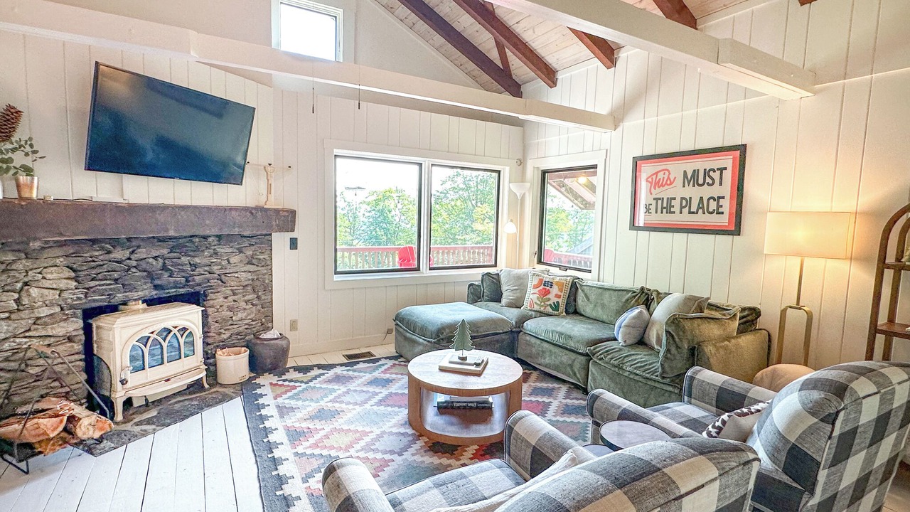 Photo of Livingroom in Waitsfield