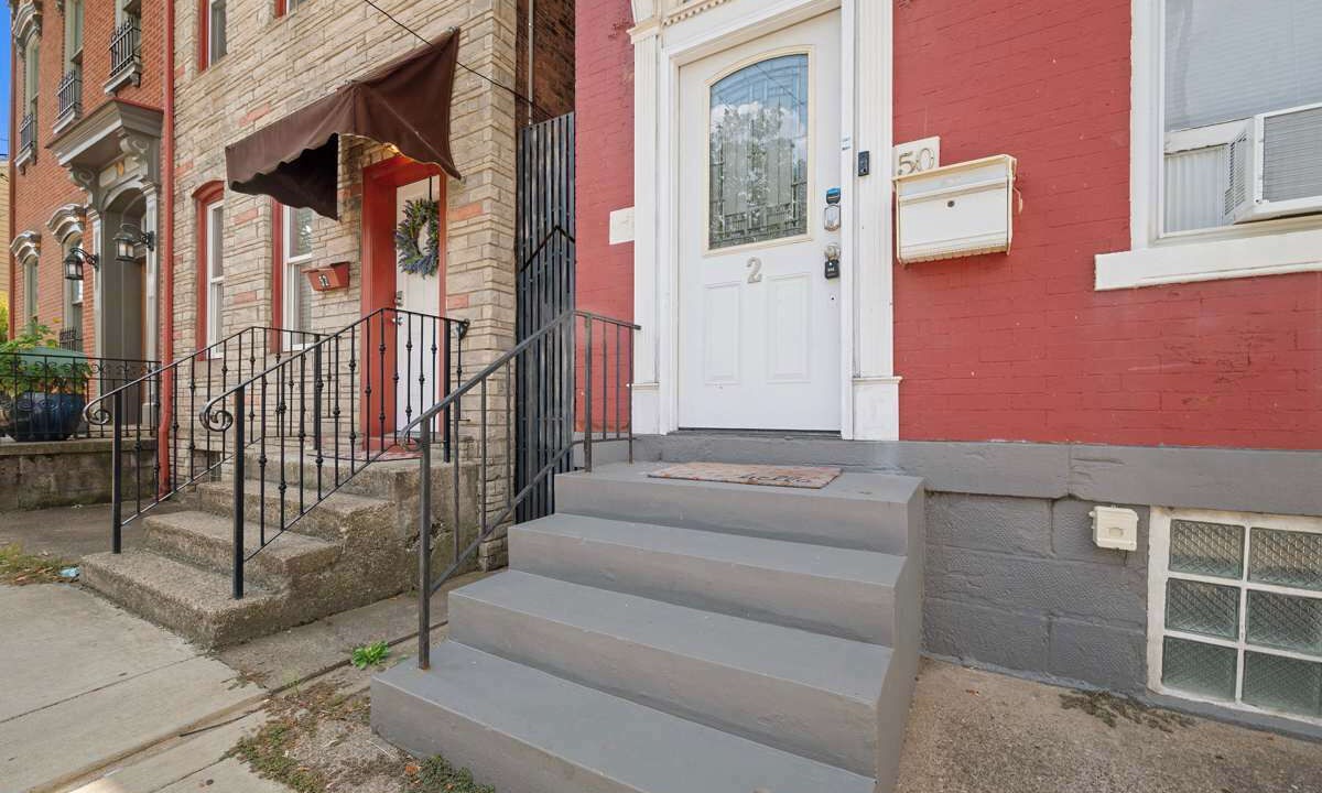 Photo of Outdoor in South Side Flats