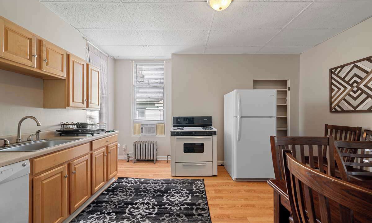 Photo of Kitchen in South Side Flats