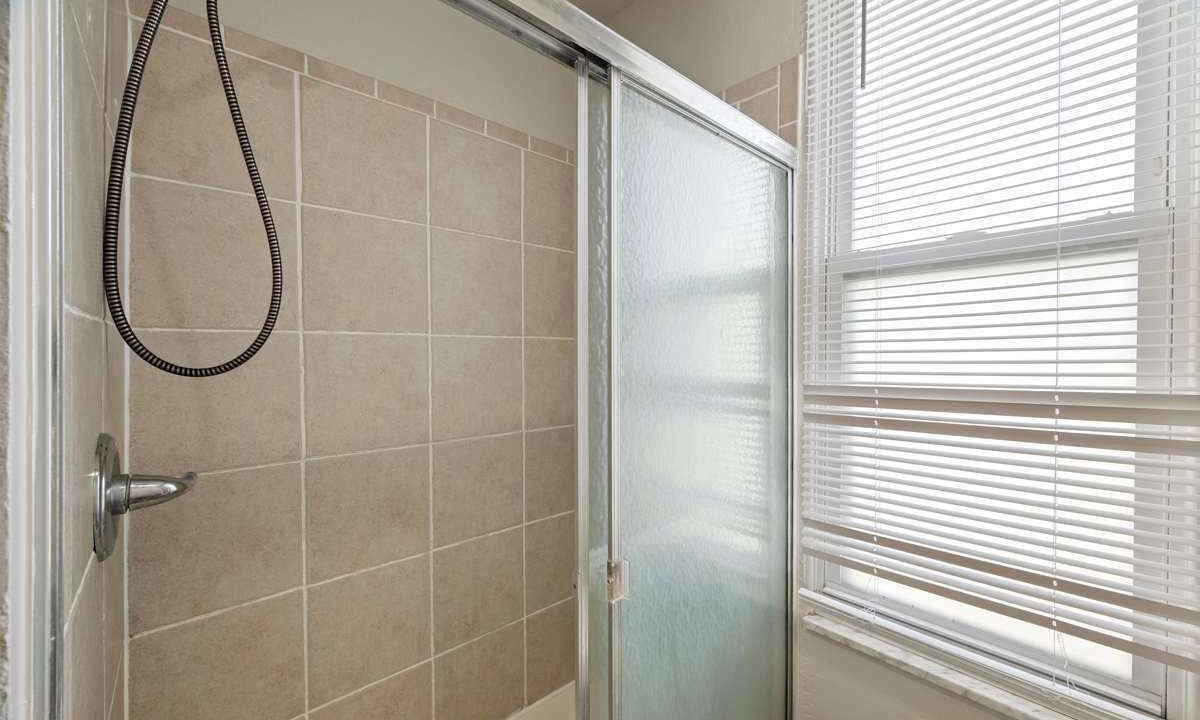 Photo of Bathroom in South Side Flats