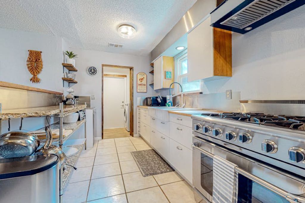 Photo of Kitchen in Southampton