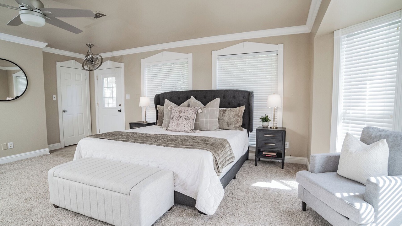 Photo of Bedroom in Luling