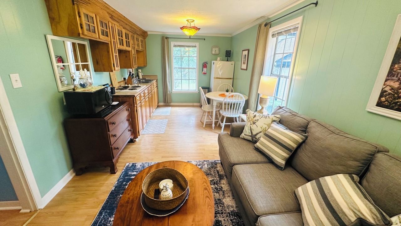 Photo of Livingroom in Laurel