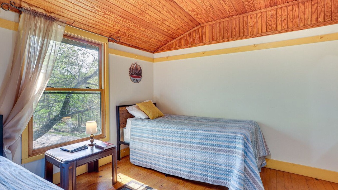 Photo of Bedroom in Taswell