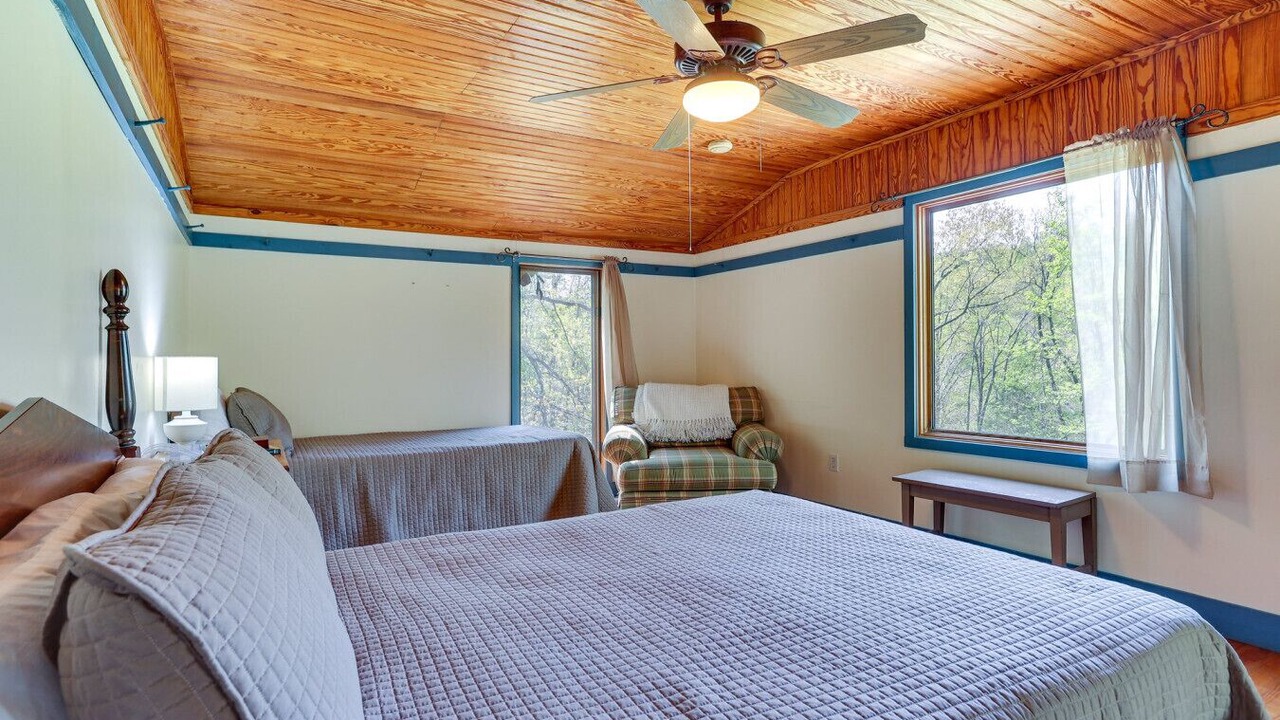 Photo of Bedroom in Taswell