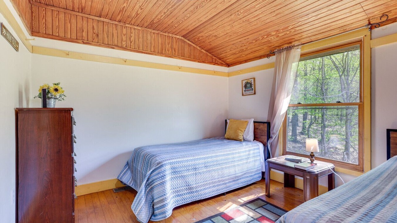 Photo of Bedroom in Taswell