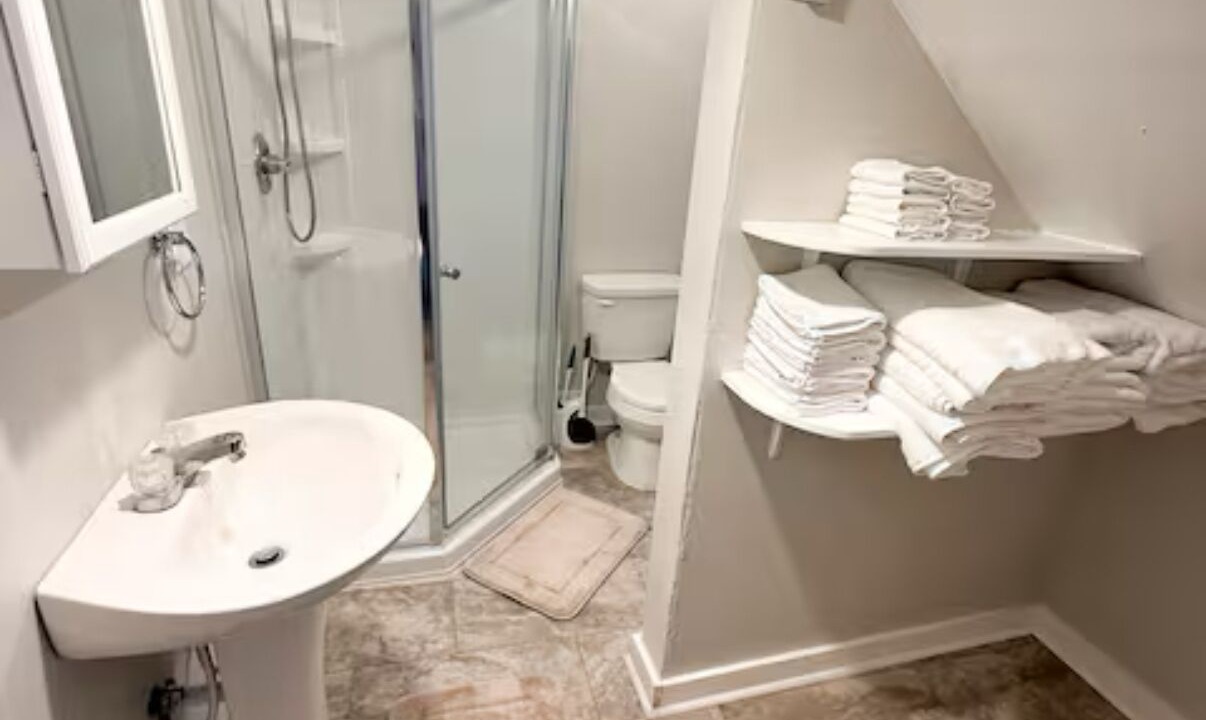Photo of Bathroom in Hiwassee