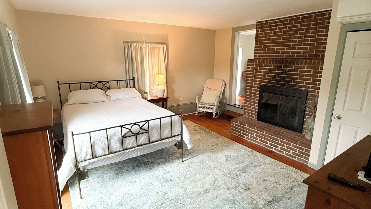 Photo of Bedroom in Hiwassee