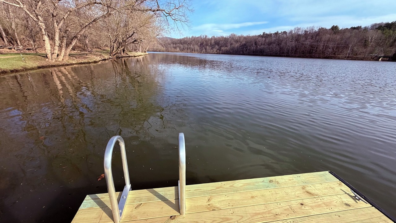 Photo of Others in Hiwassee