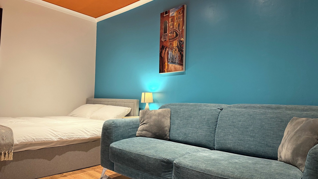 Photo of Others in Tottenham Green