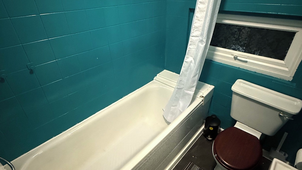 Photo of Bathroom in Tottenham Green