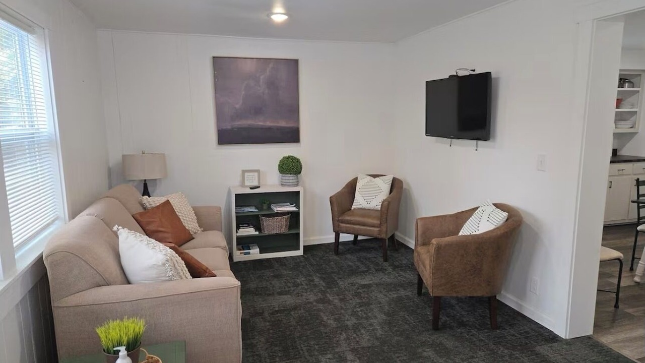 Photo of Livingroom in Laurium