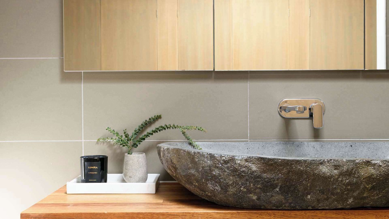 Photo of Bathroom in Limonite