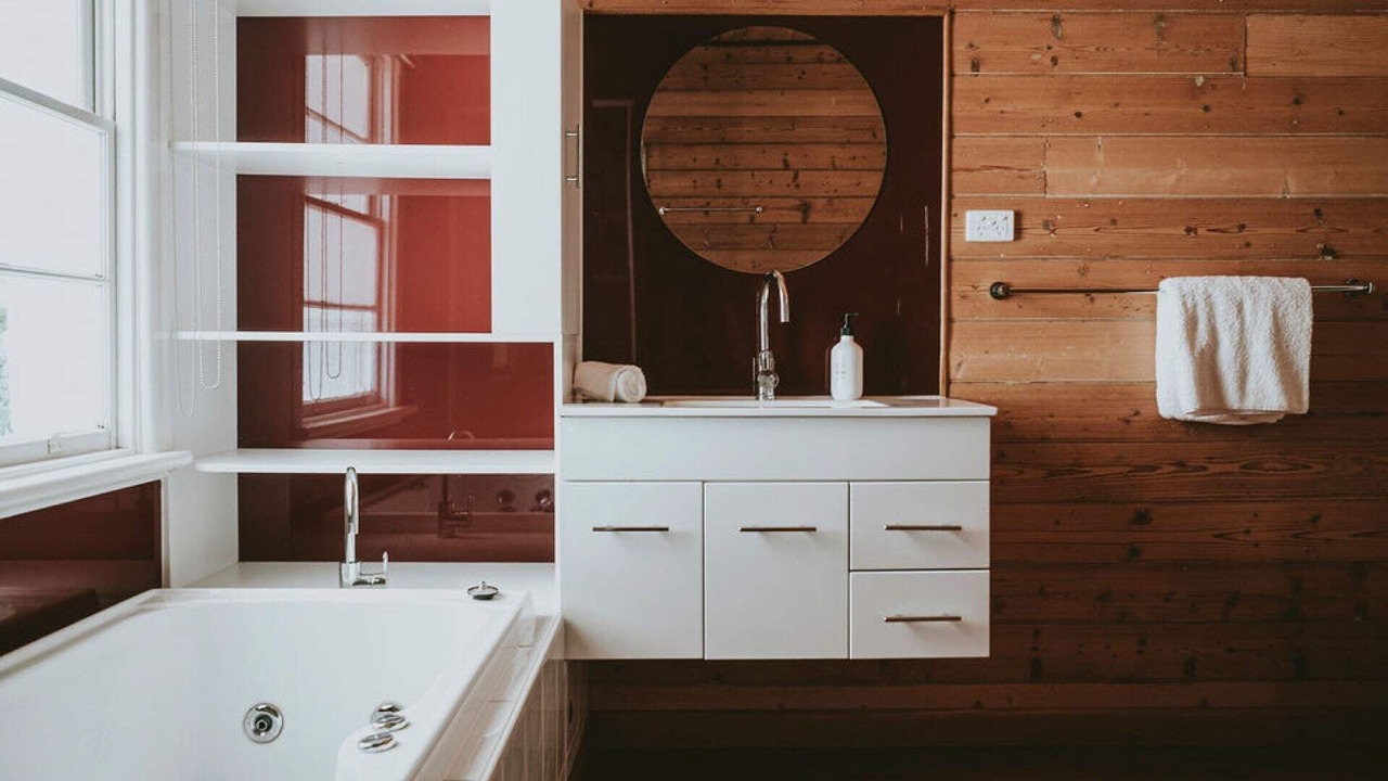 Photo of Bathroom in Lauriston