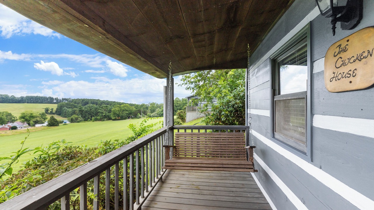 Photo of Patio Balcony in Fancy Gap