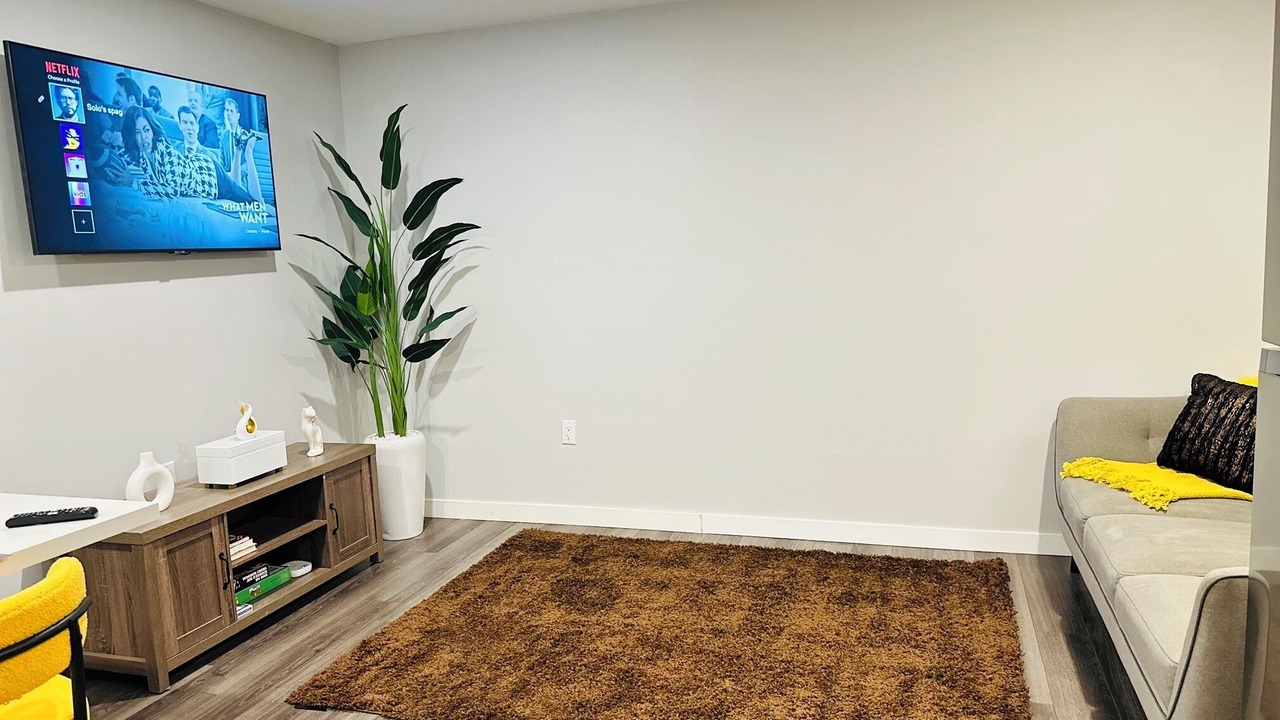 Photo of Livingroom in Regina