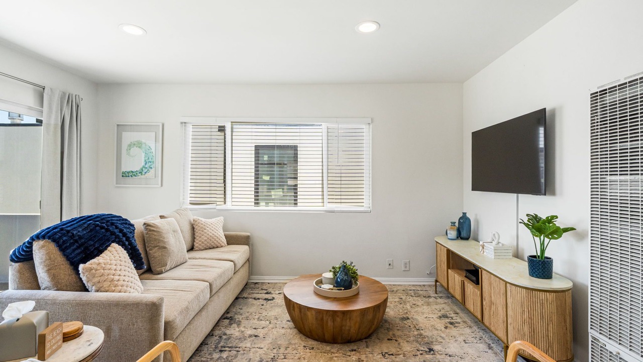Photo of Livingroom in The Strand