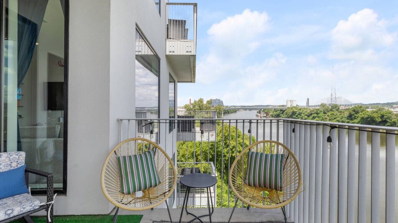 Photo of Patio Balcony in North Capitol