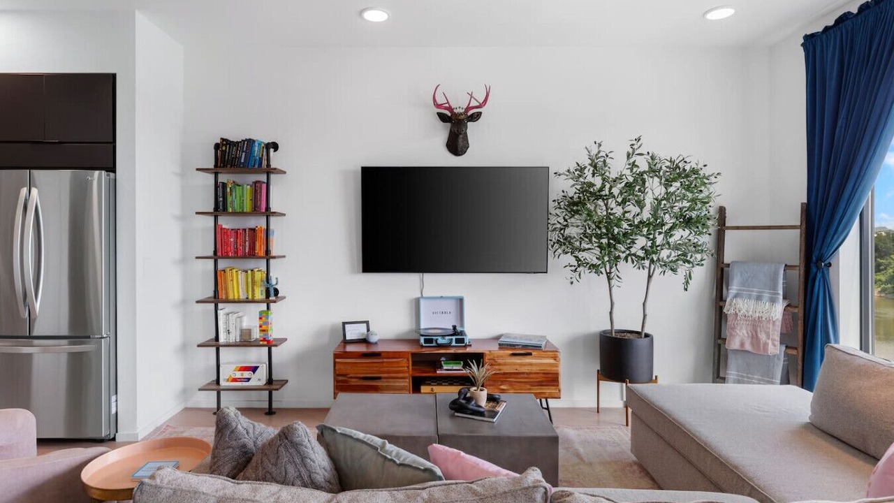Photo of Bedroom in North Capitol