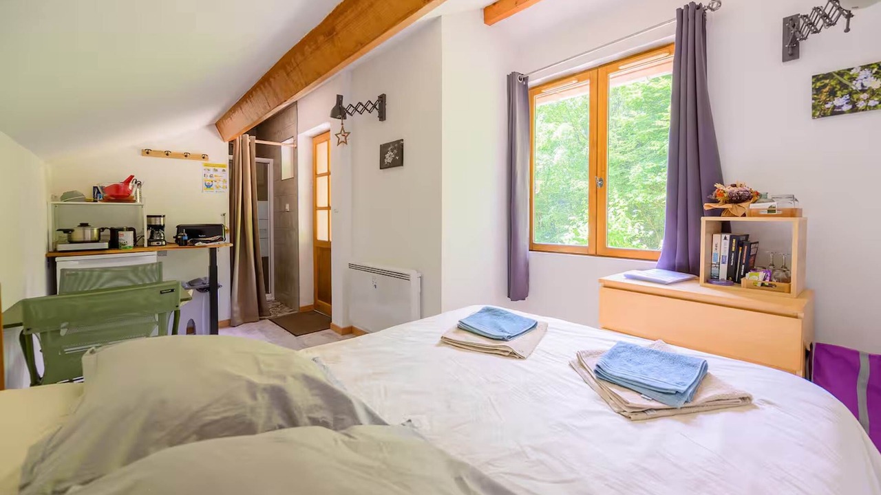 Photo of Others in Haulme