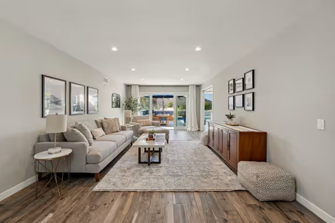 Photo of Livingroom in Thousand Oaks